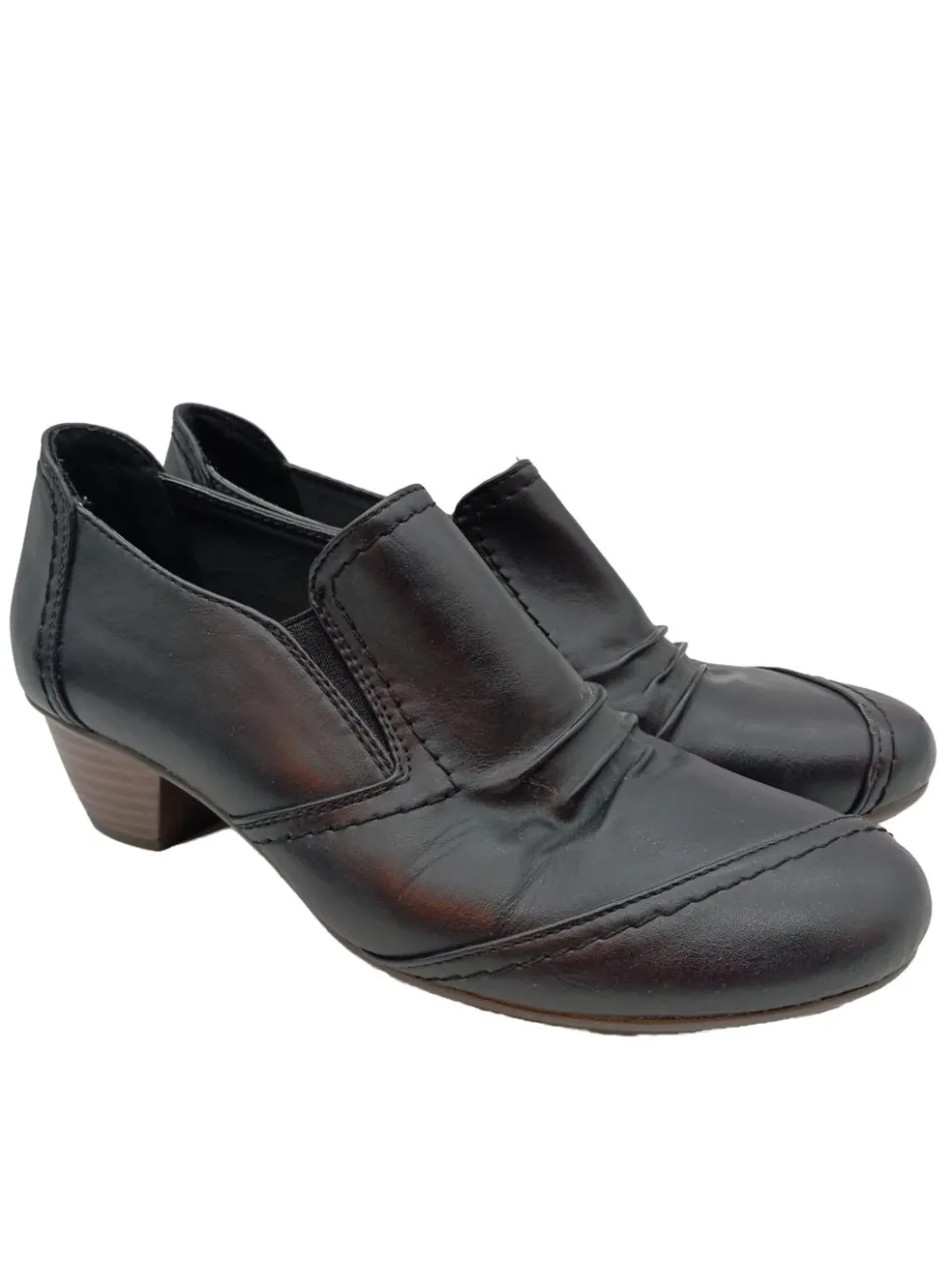 Schlüpfschuhe Größe 39