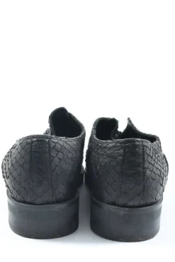 Schlüpfschuhe Größe 35