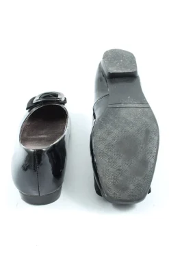 Schlüpfschuhe Größe 39