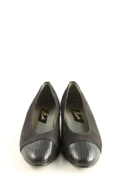 Schlüpfschuhe Größe 35,5