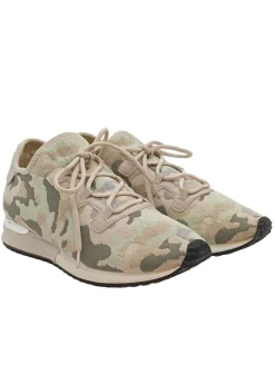 Schlüpfsneaker Größe 39