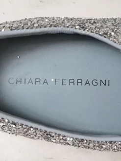 Schlüpfsneaker Größe 39