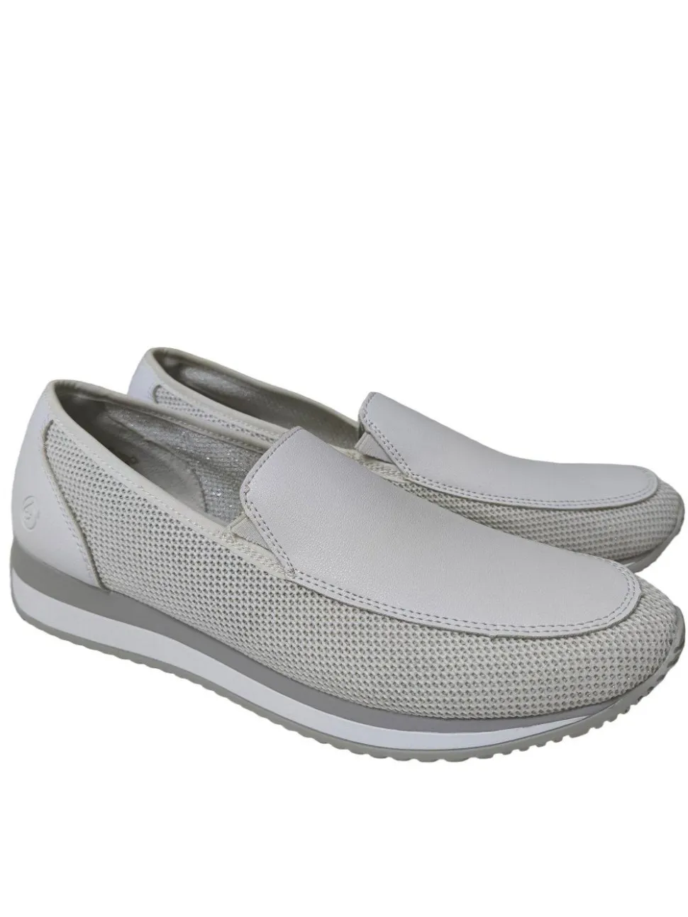 Schlüpfsneaker Größe 40