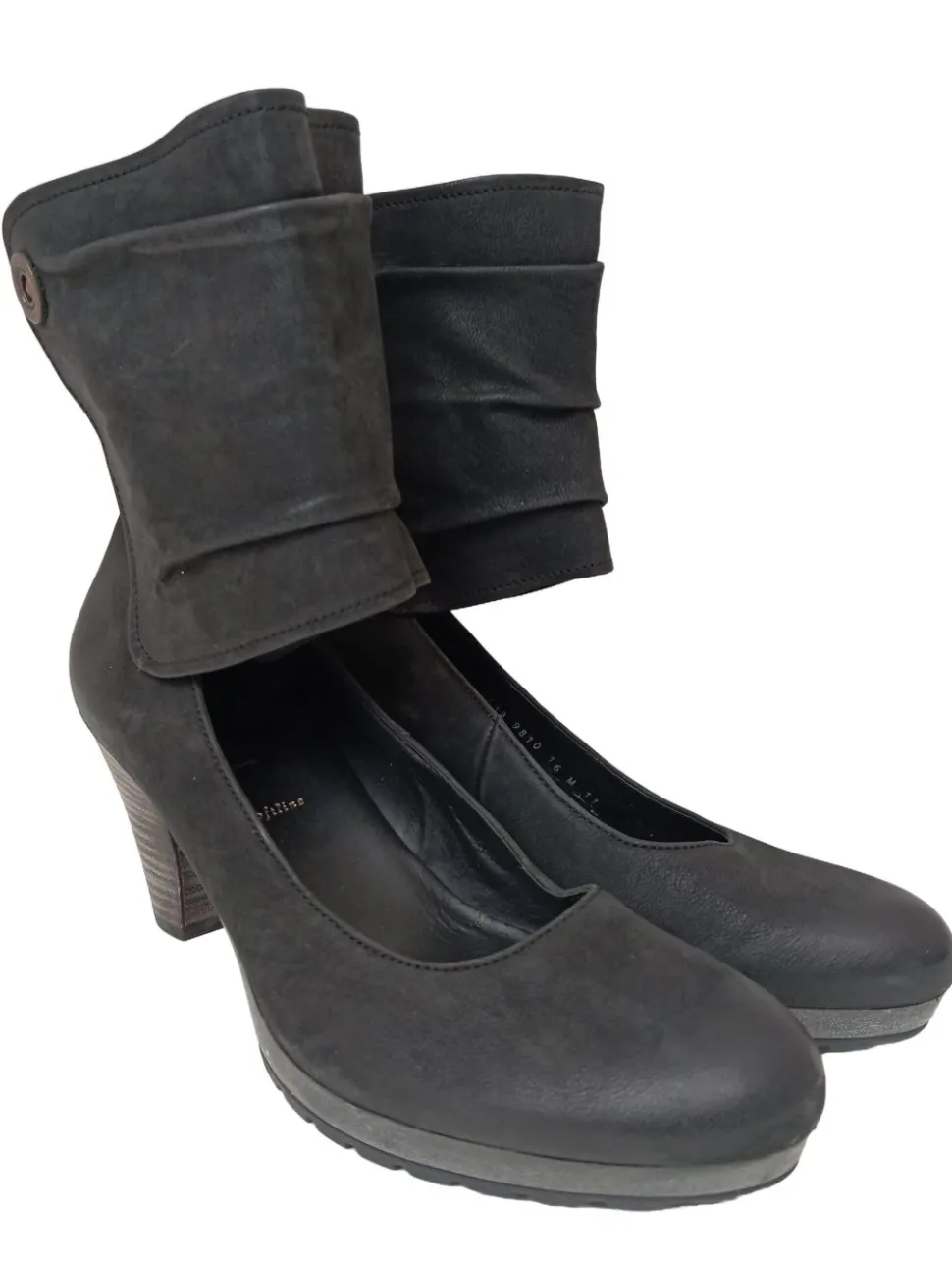 Schlüpf-Stiefeletten Größe 39