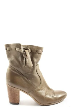 Schlüpf-Stiefeletten Größe 37,5