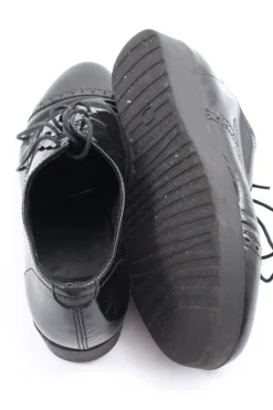 Schnürschuhe Größe 36