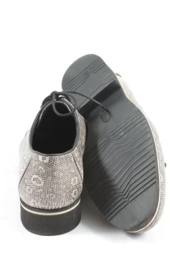 Schnürschuhe Größe 38