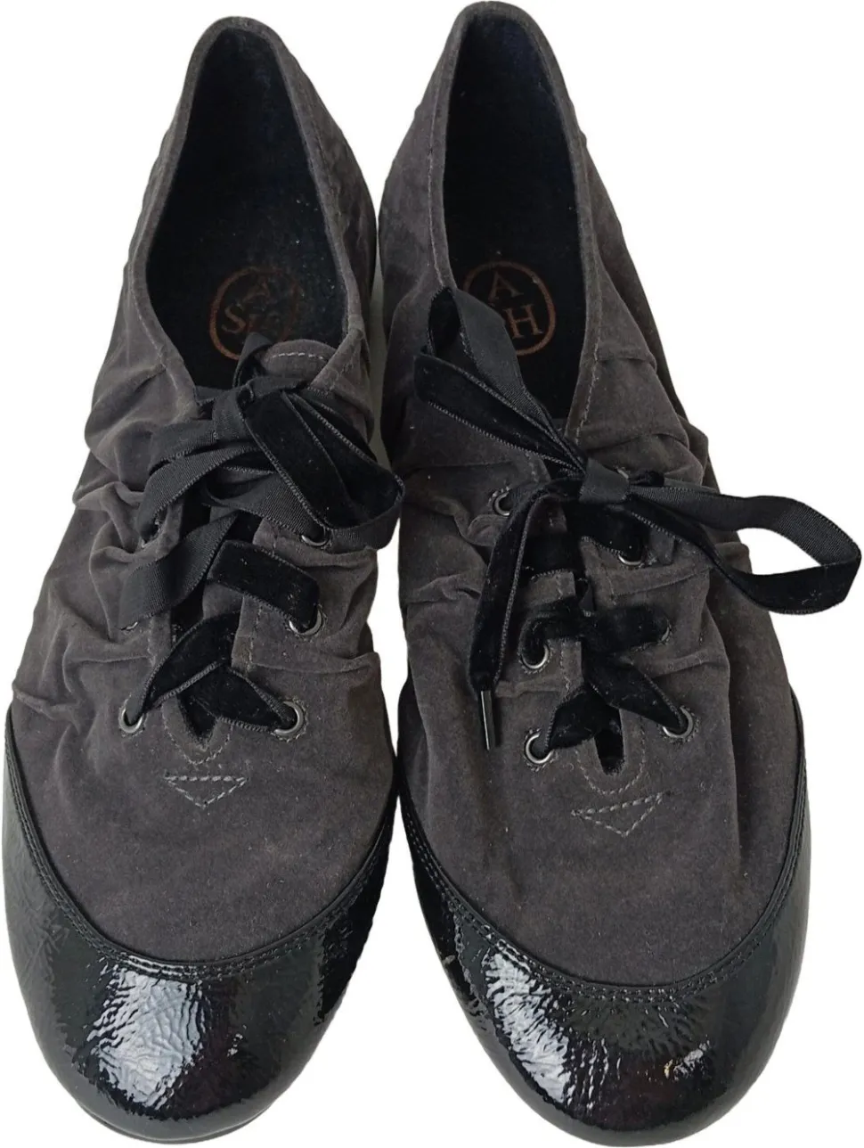 Schnürschuhe Größe 38