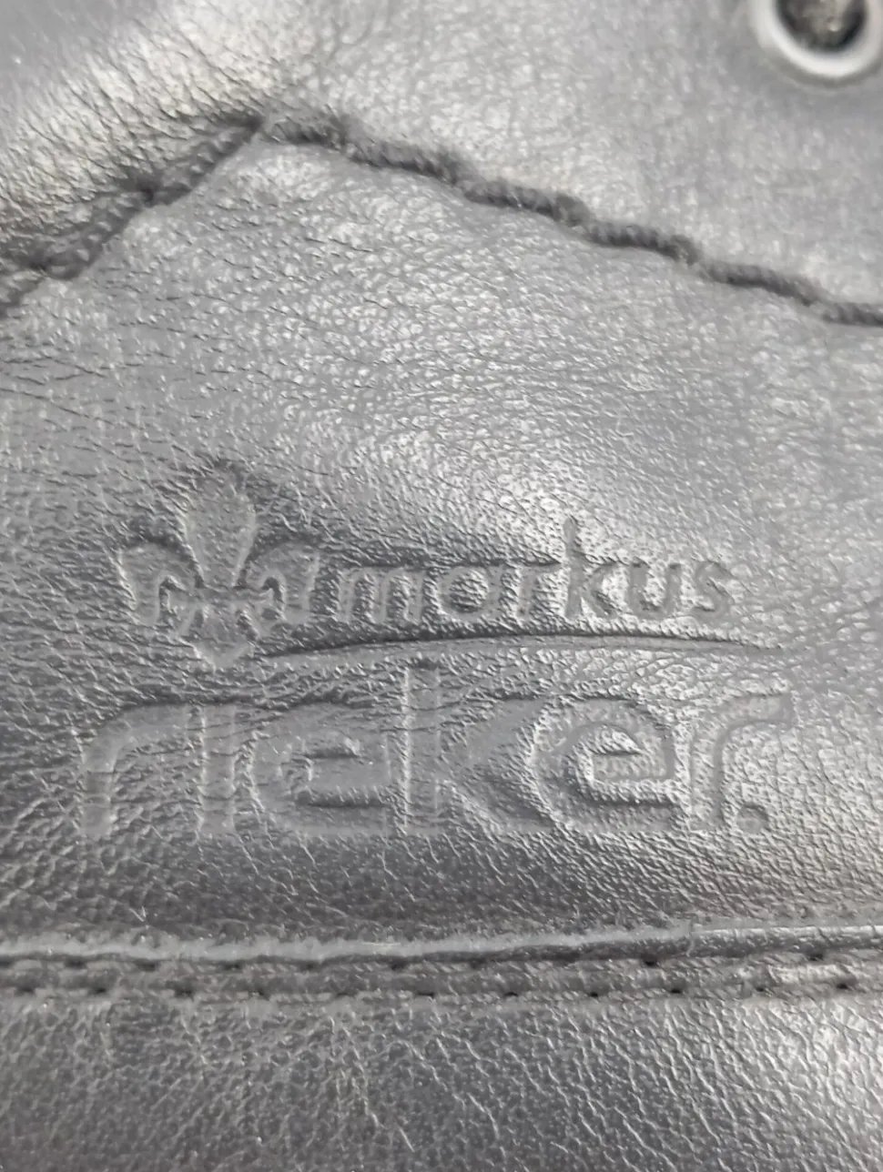 Schnürschuhe Größe 39