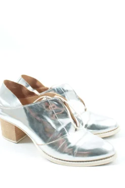 Schnürschuhe Größe 37