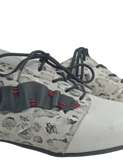 Schnürschuhe Größe 36