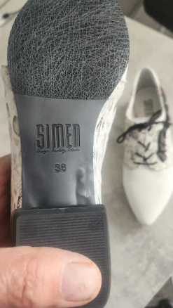 Schnürschuhe Größe 36