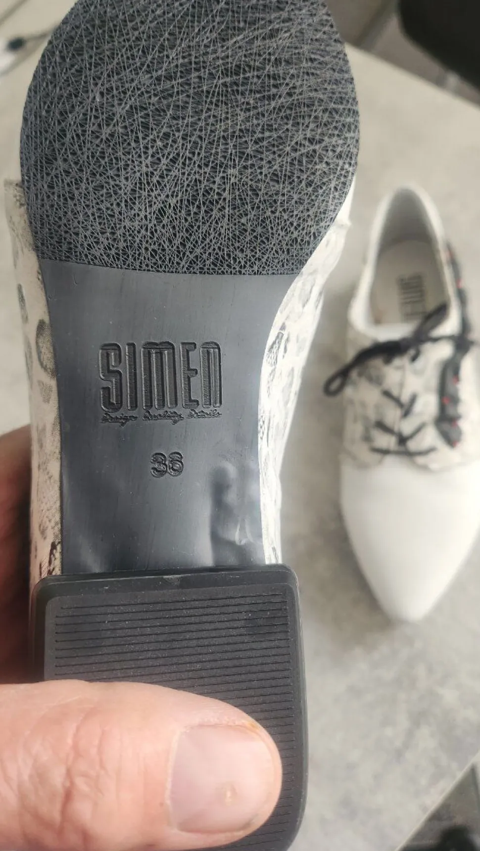 Schnürschuhe Größe 36