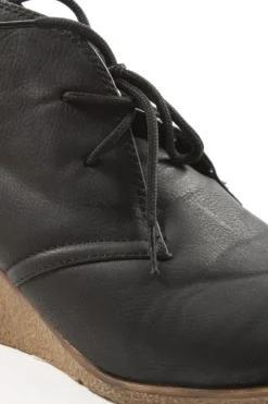 Schnürschuhe Größe 38