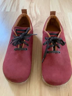 Schnürschuhe Größe 39