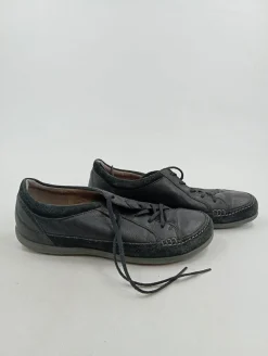 Schnürschuhe Größe 40