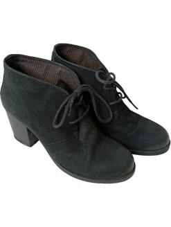 Schnürschuhe Größe 38