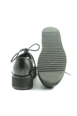 Schnürschuhe Größe 37