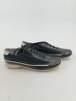 Schnürschuhe Größe 39