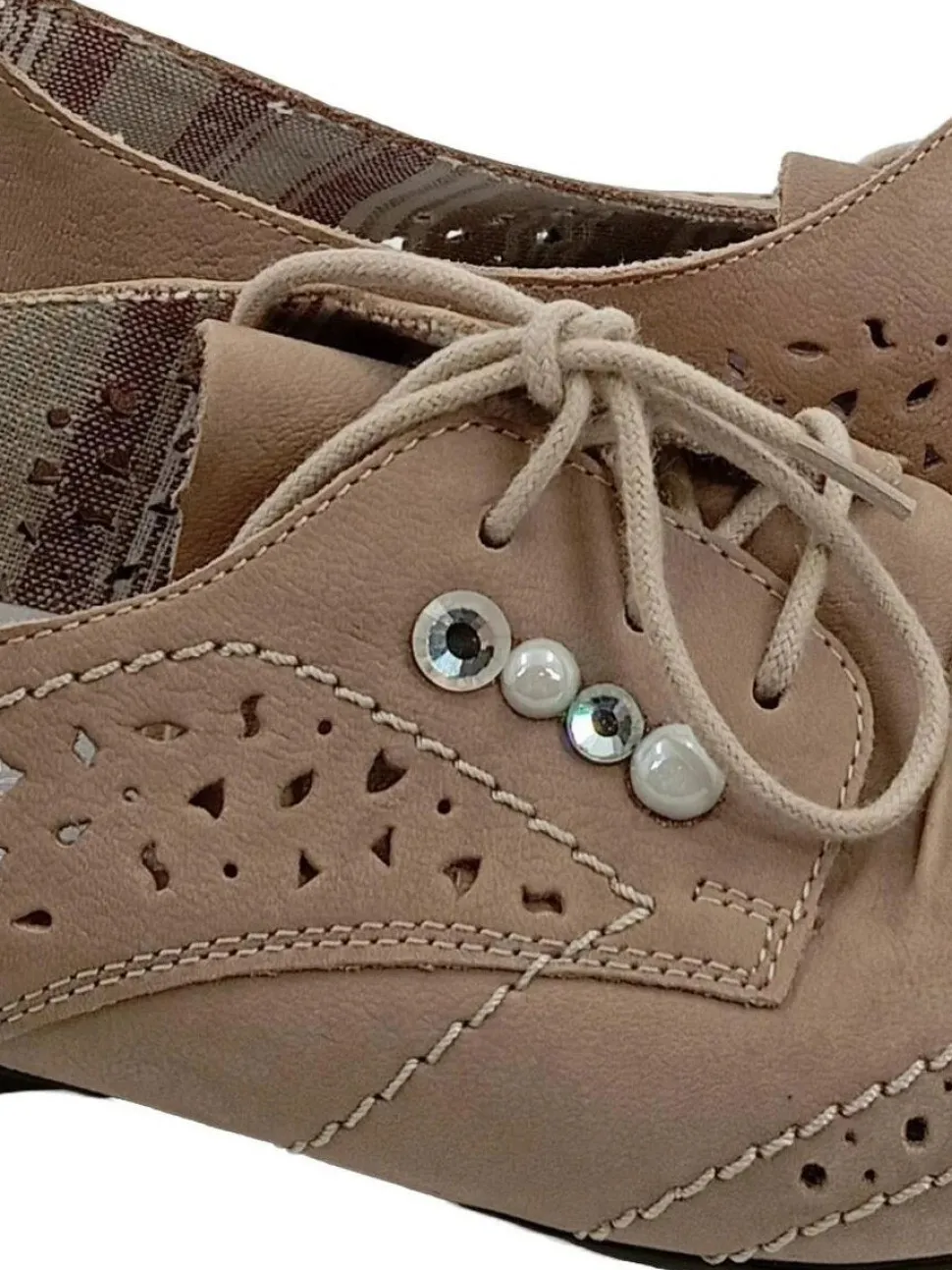 Schnürschuhe Größe 39