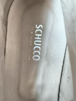 Schnürschuhe Größe 39