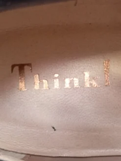 Schnürschuhe Größe 42