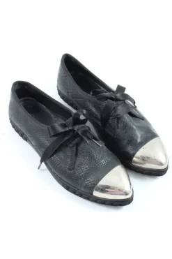 Schnürschuhe Größe 38