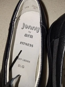 Schnürschuhe Größe 39