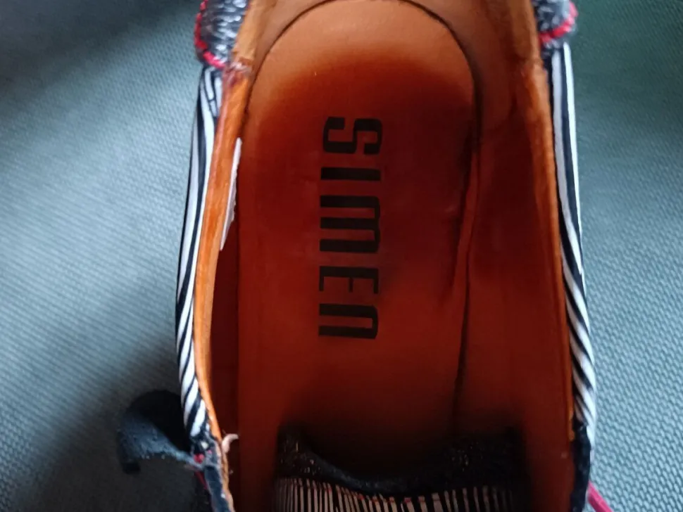 Schnürschuhe Größe 40