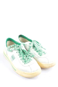 Schnürsneaker Größe 38