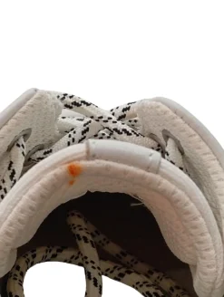 Schnürsneaker Größe 37