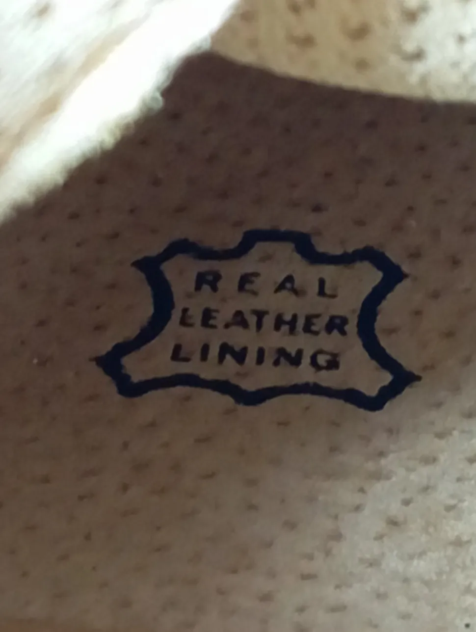 Schnürsneaker Größe 37