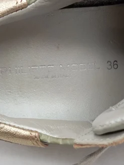 Schnürsneaker Größe 36