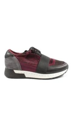 Schnürsneaker Größe 39