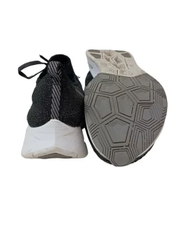 Schnürsneaker Größe 40