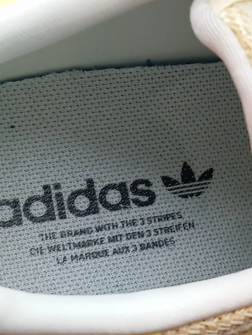 Schnürsneaker Größe 37