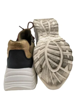 Schnürsneaker Größe 39