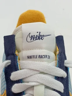 Schnürsneaker Größe 38,5