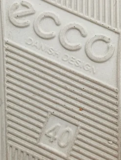 Schnürsneaker Größe 40