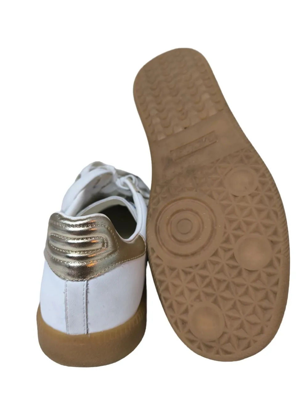 Schnürsneaker Größe 40