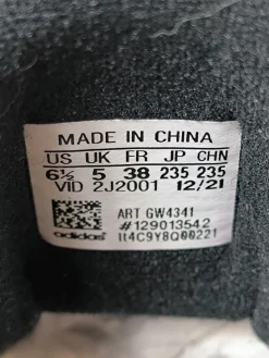 Schnürsneaker Größe 38