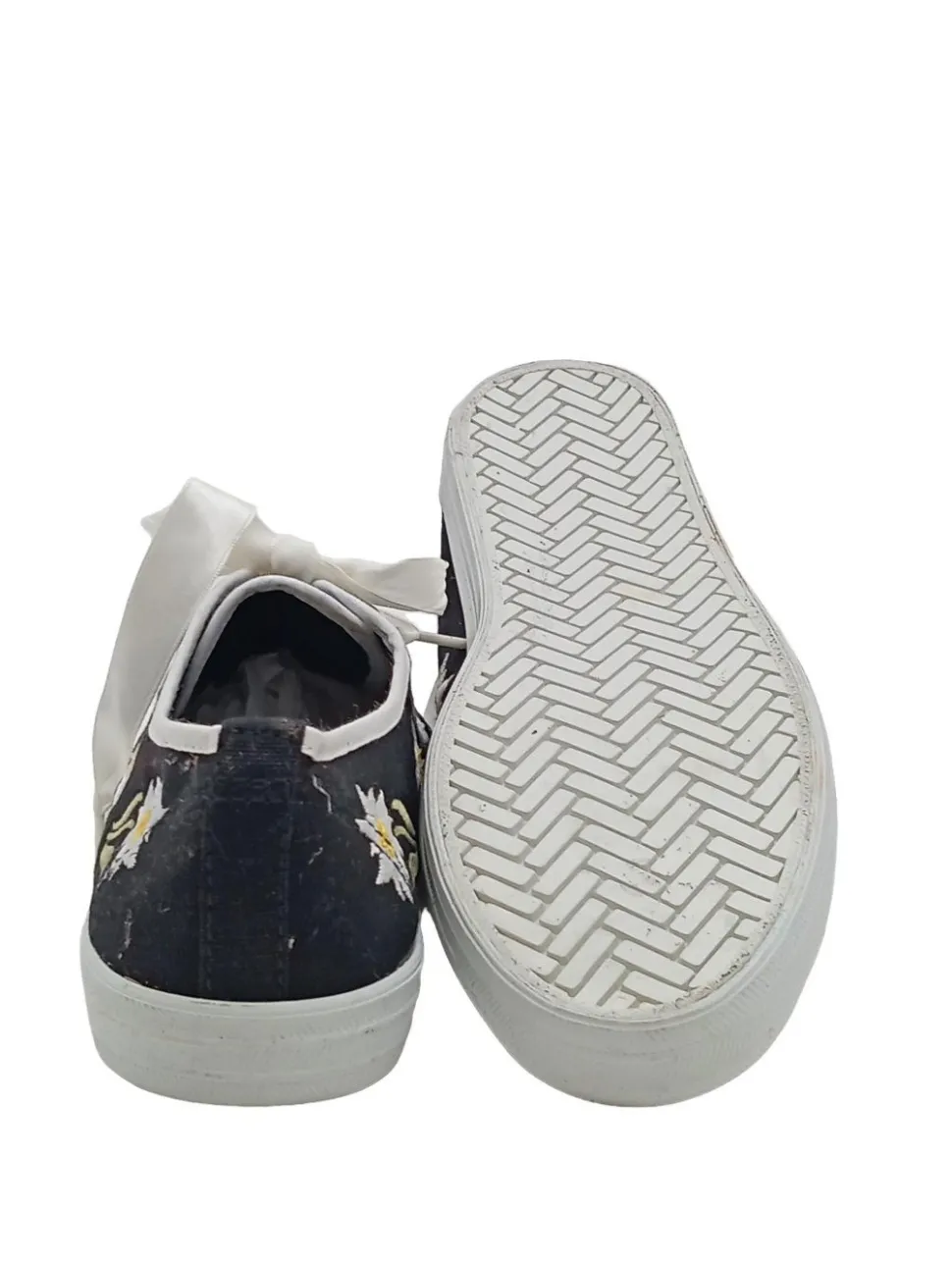 Schnürsneaker Größe 38