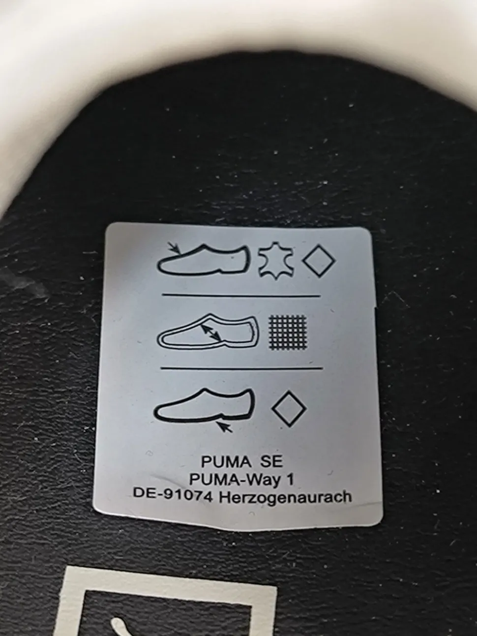 Schnürsneaker Größe 39