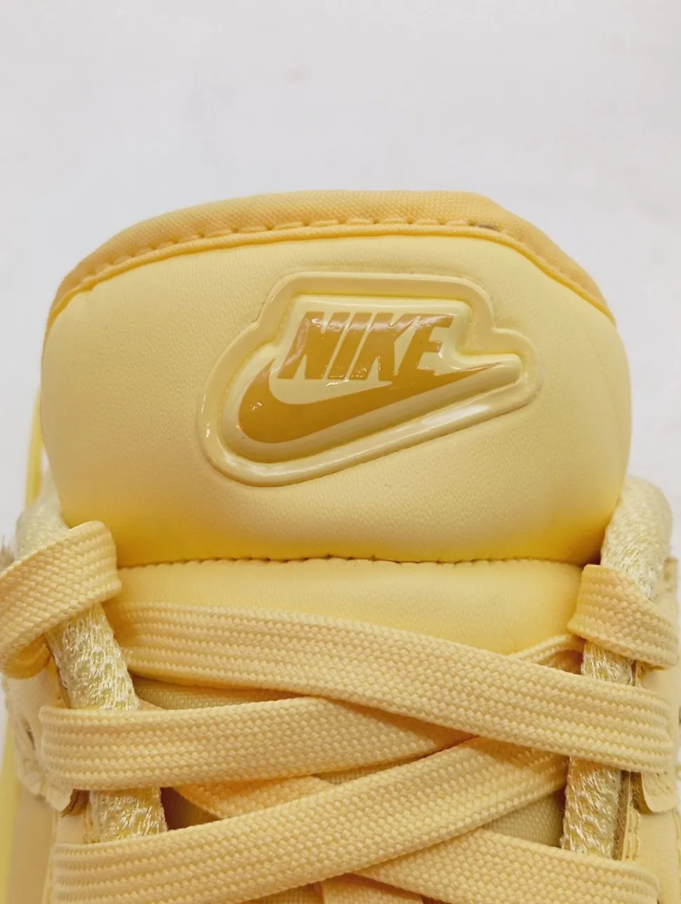 Schnürsneaker Größe 38,5