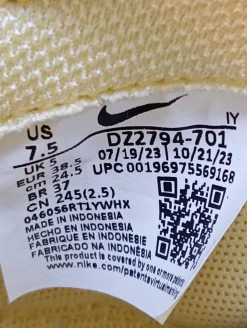 Schnürsneaker Größe 38,5