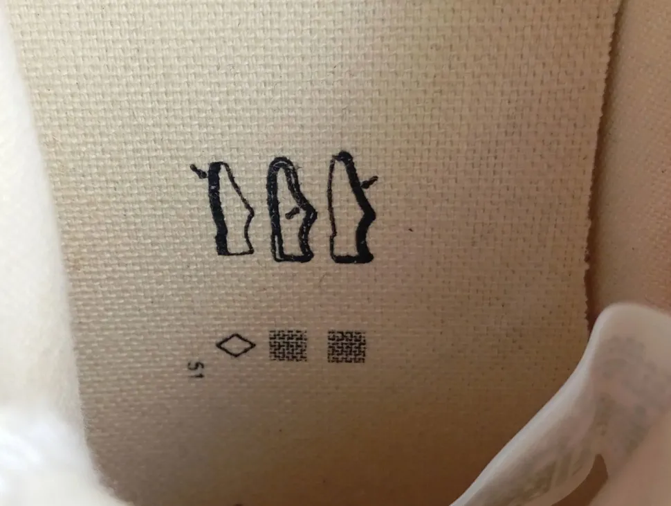 Schnürsneaker Größe 37,5