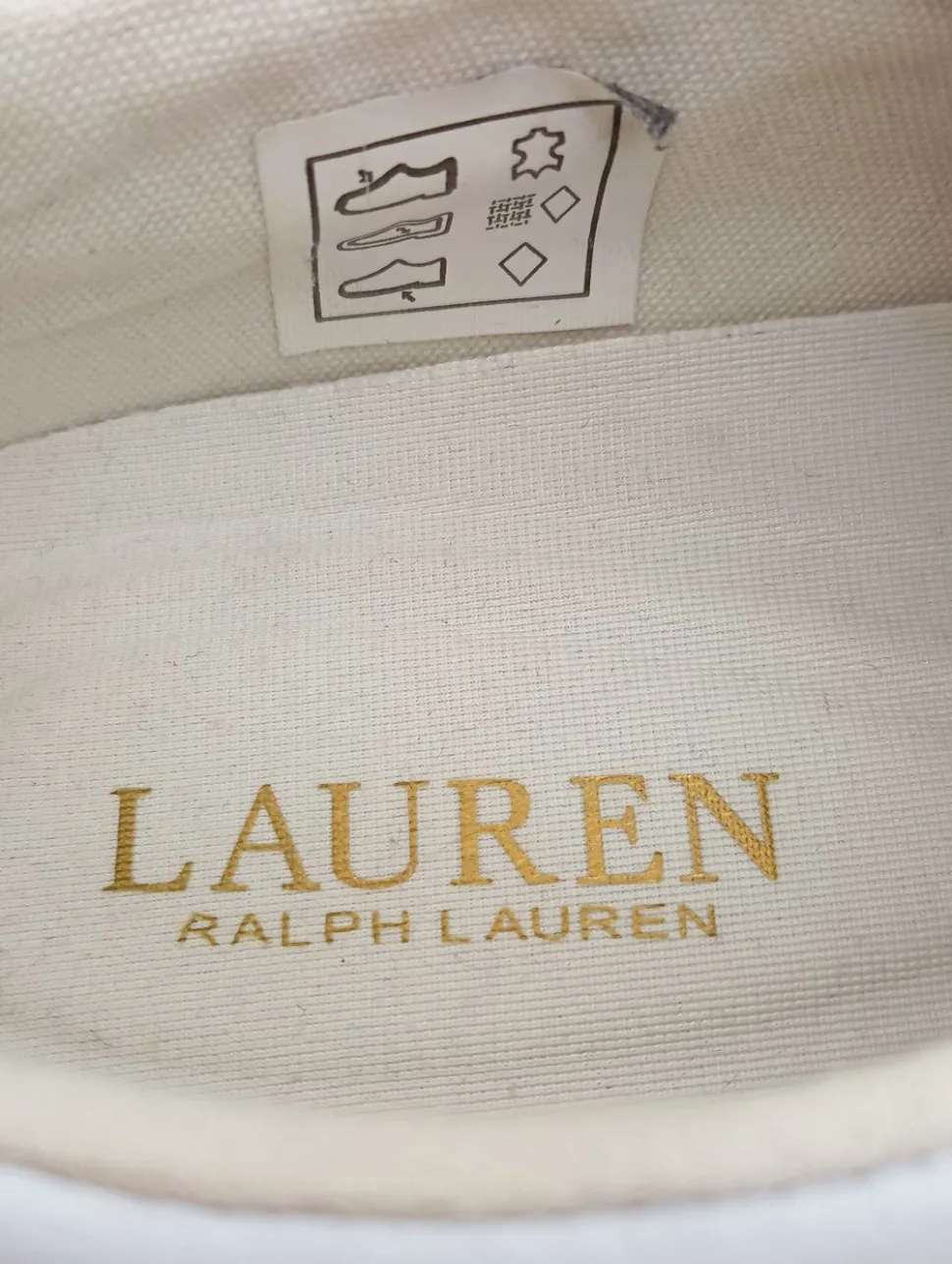 Schnürsneaker Größe 38