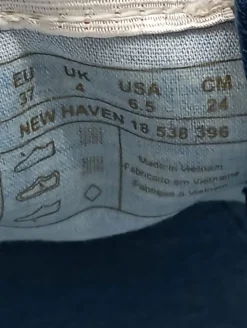 Schnürsneaker Größe 37