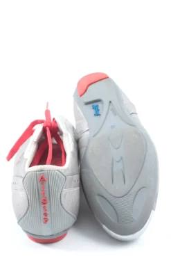 Schnürsneaker Größe 40