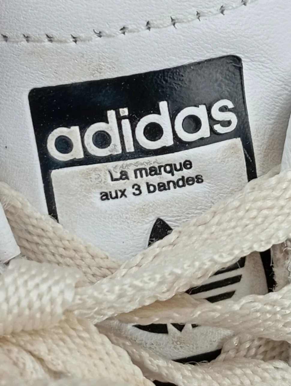 Schnürsneaker Größe 37